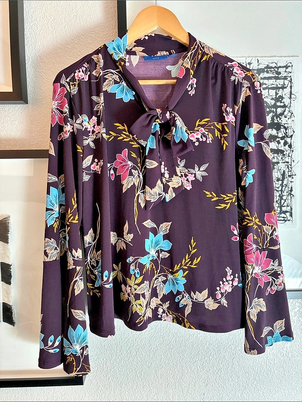 APT.9 Floral Long Sleeve Blouse in Purple Size Large